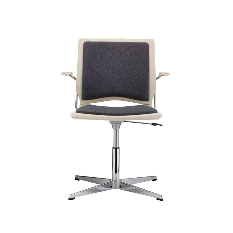 Chaise D21 SUR BASE PIVOTANTE